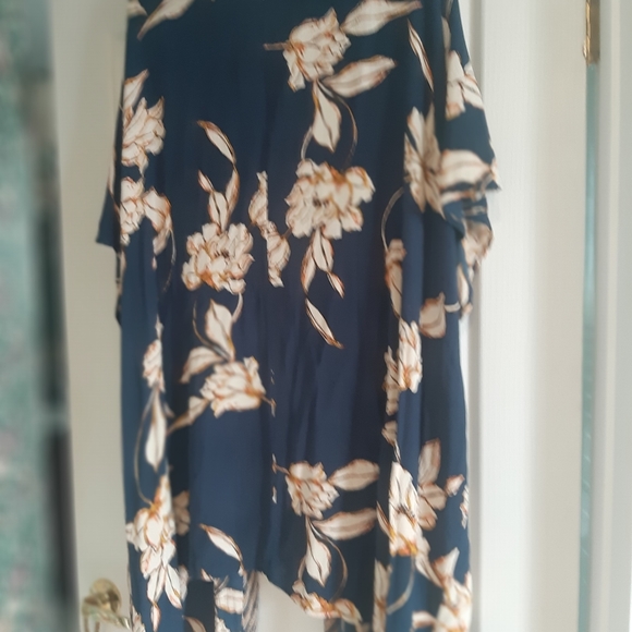 Kimono coverup - Picture 3 of 5